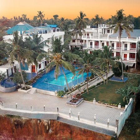 Skylar Seaview Beach Resort & Ayurveda Варкала Екстериор снимка