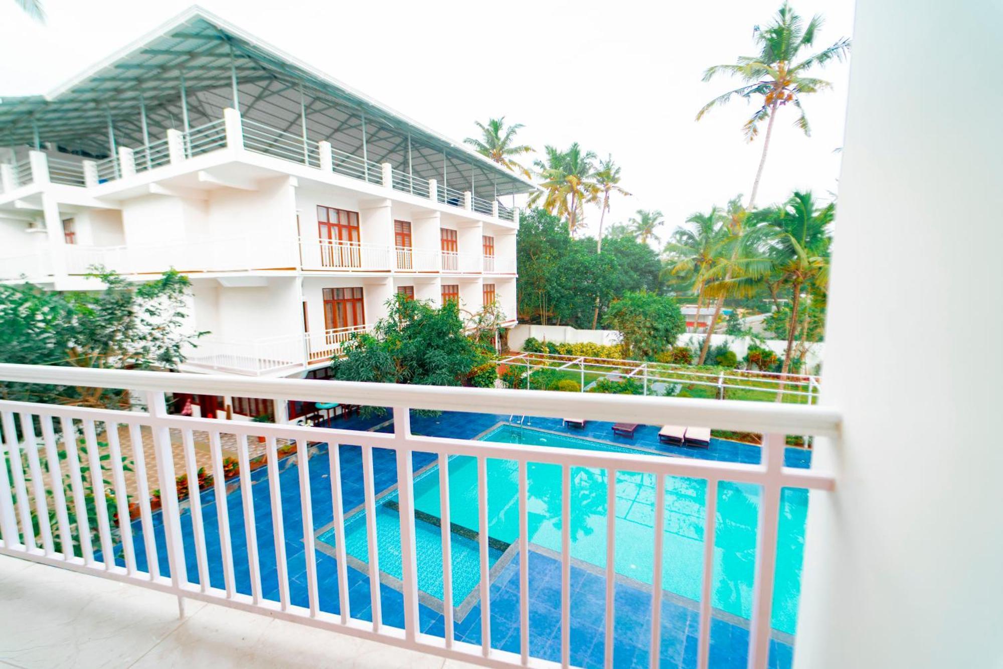 Skylar Seaview Beach Resort & Ayurveda Варкала Екстериор снимка