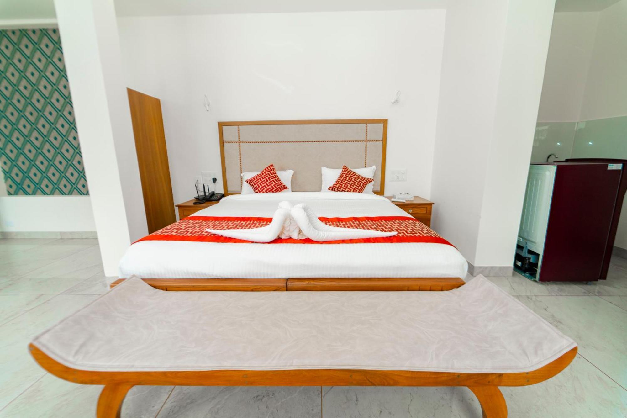 Skylar Seaview Beach Resort & Ayurveda Варкала Екстериор снимка