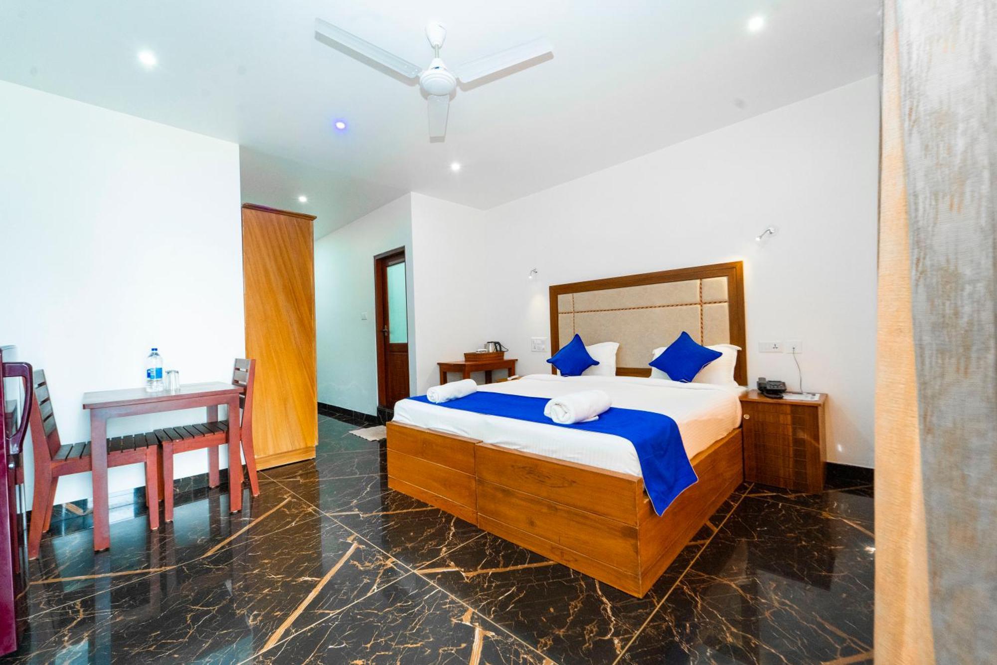 Skylar Seaview Beach Resort & Ayurveda Варкала Екстериор снимка
