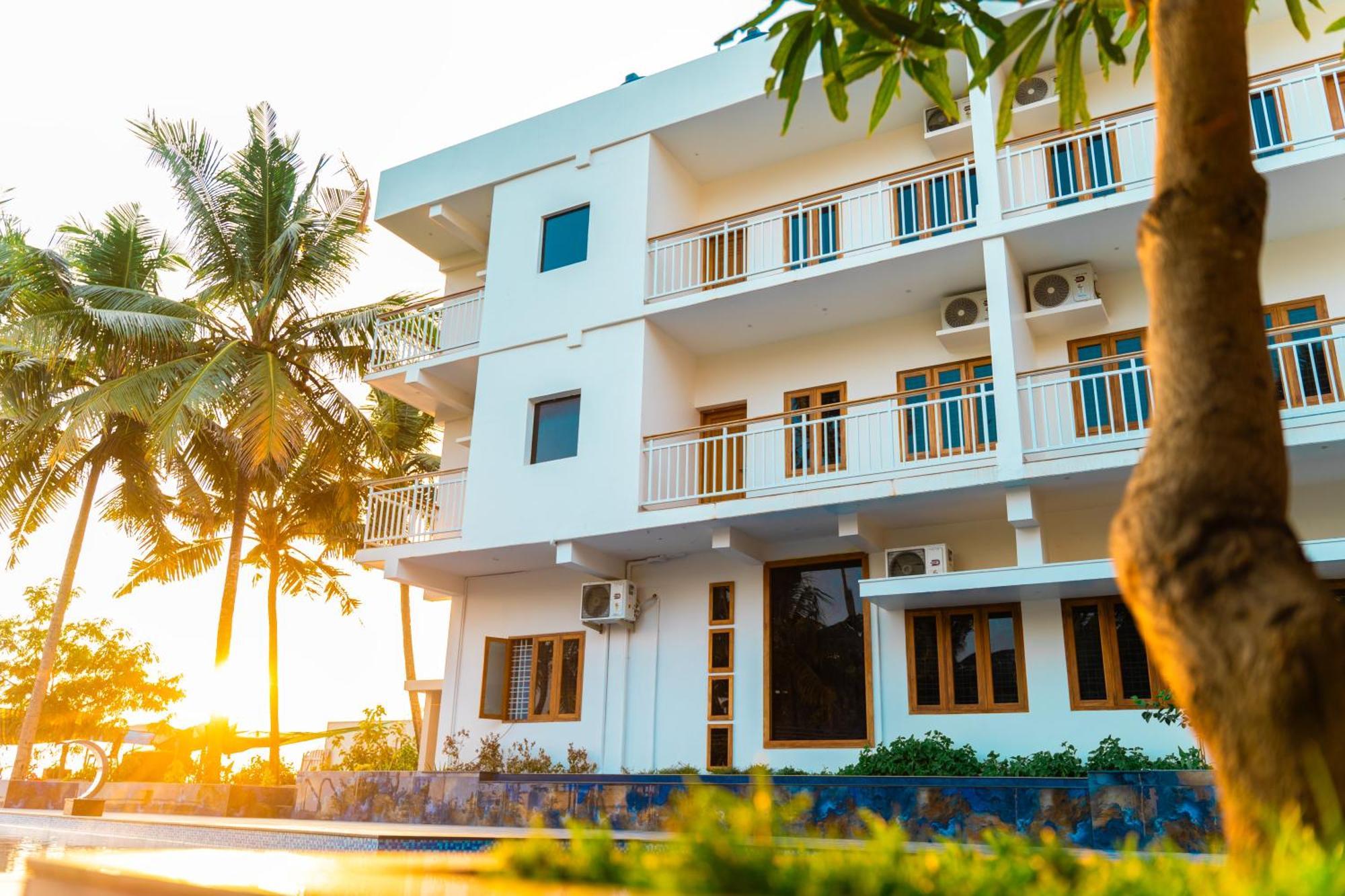Skylar Seaview Beach Resort & Ayurveda Варкала Екстериор снимка
